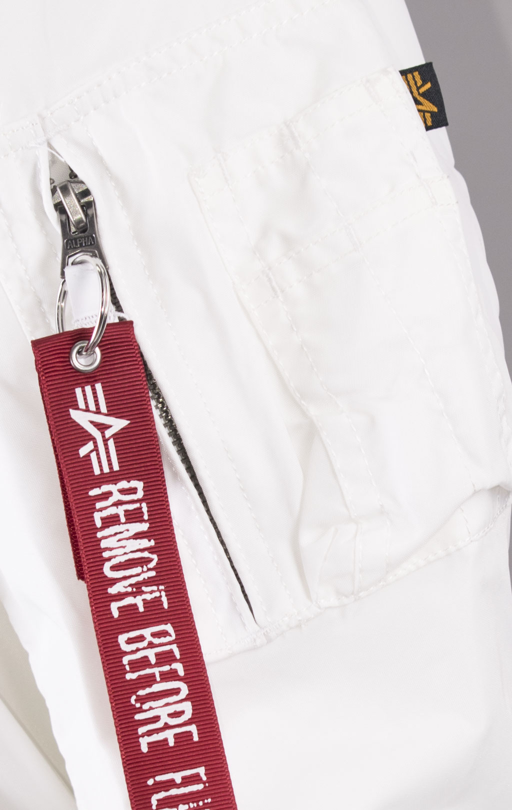 Ветровка-бомбер ALPHA INDUSTRIES MA-1 TT white 