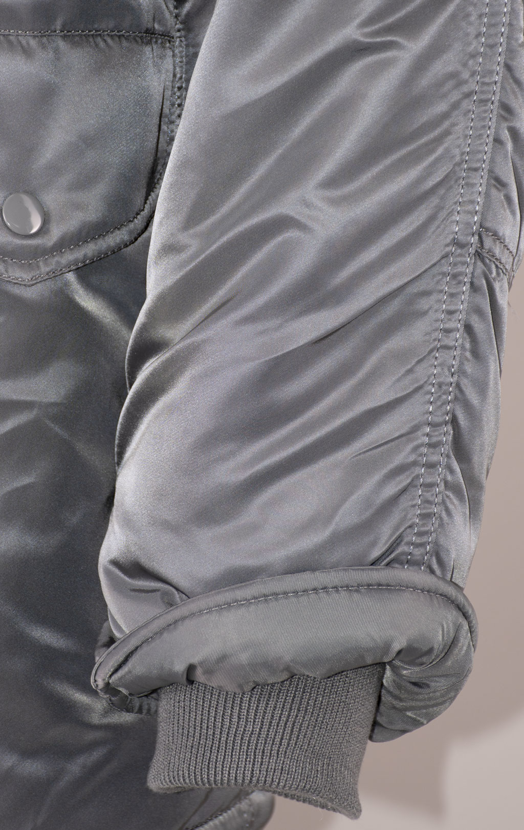 Аляска ALPHA INDUSTRIES CLASSIC N-3B gun metal 