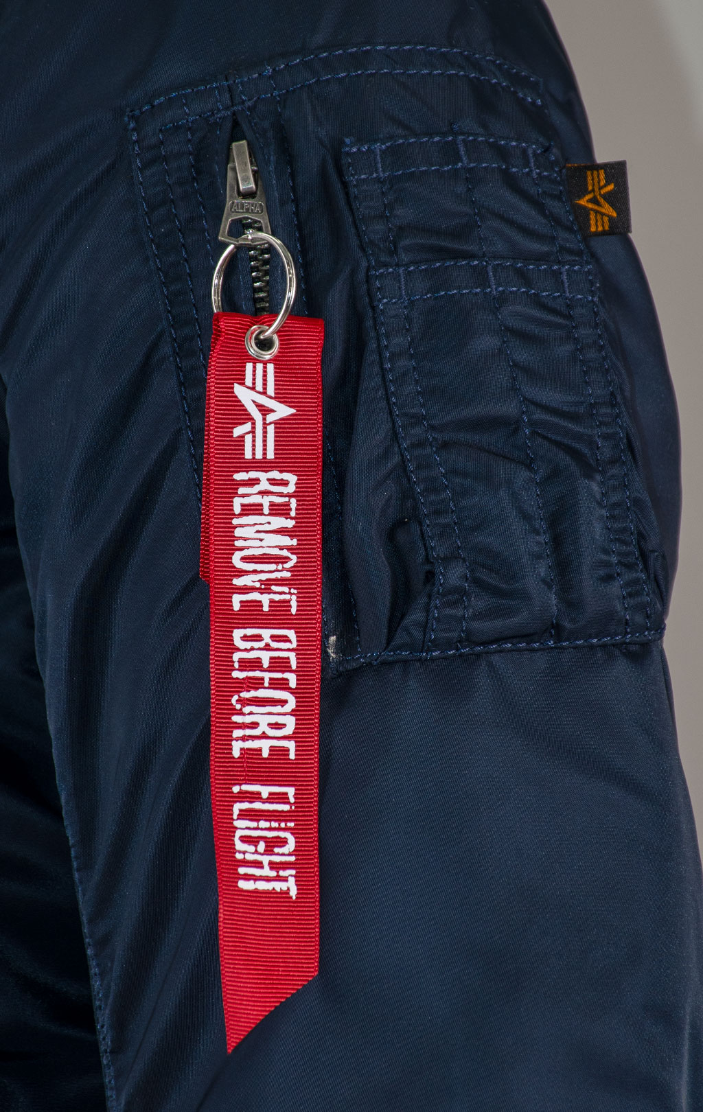 Куртка-бомбер лётная ALPHA INDUSTRIES MA-1 D-Tec SE ultra navy 
