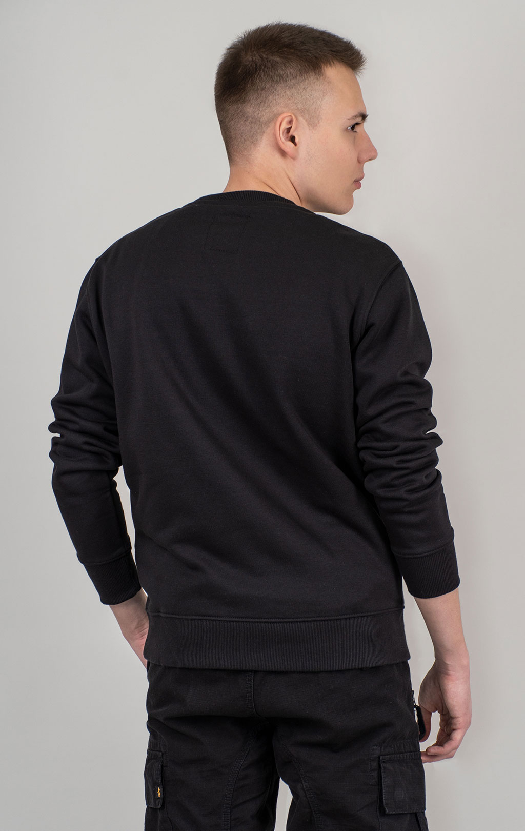 Свитшот ALPHA INDUSTRIES BASIC SWEATER RUBBER black 