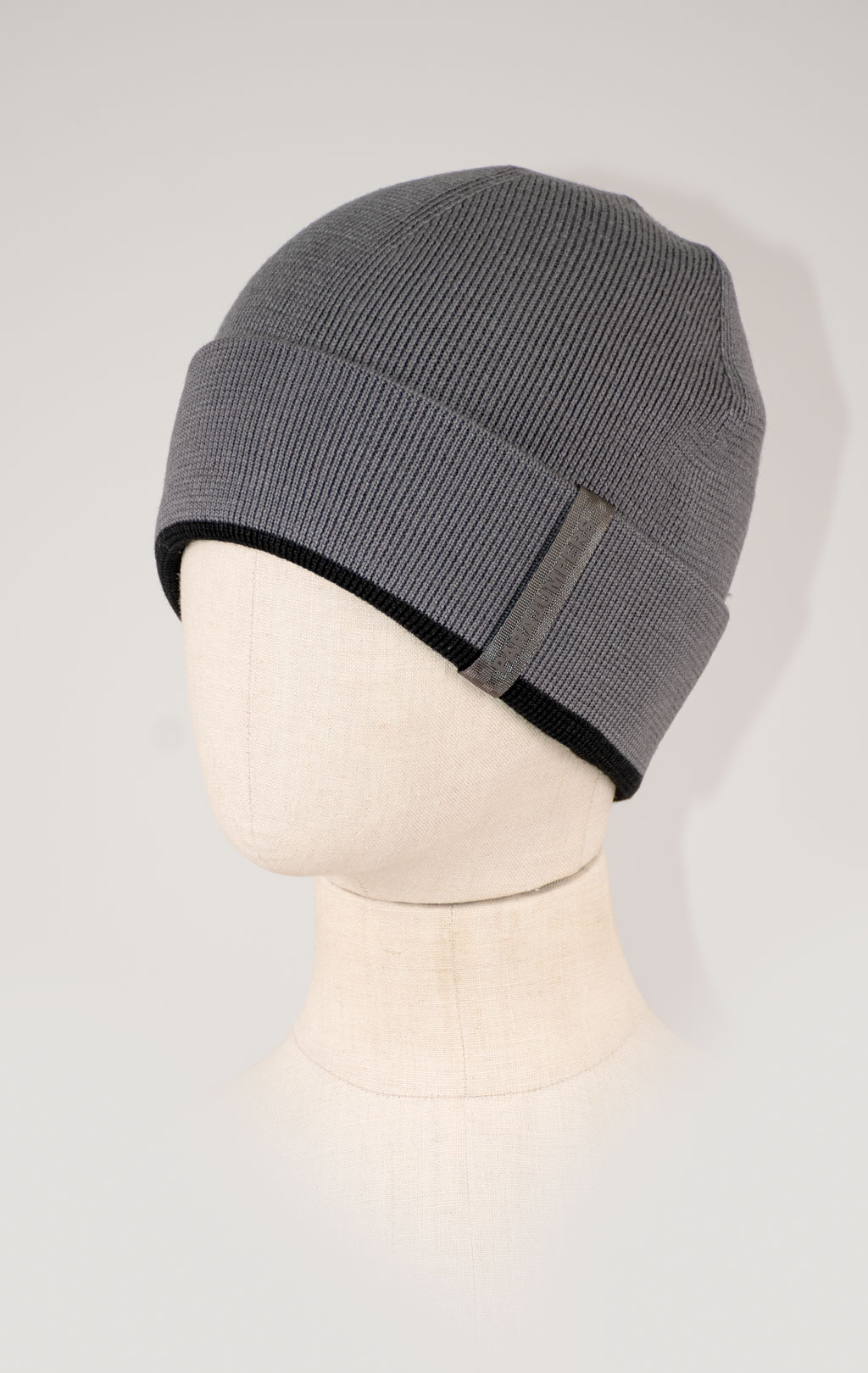 Шапка вязаная PARAJUMPERS ICONIC HAT FW 25/26 pewter-black 