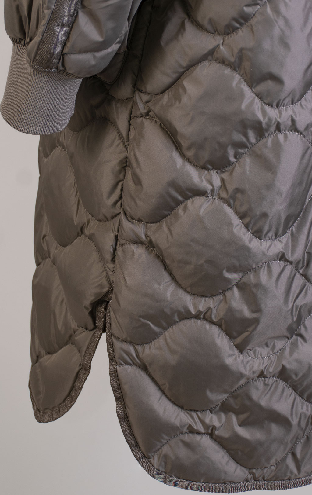Женское пальто пуховое PARAJUMPERS KAGURA FW 25/26 olive grey 
