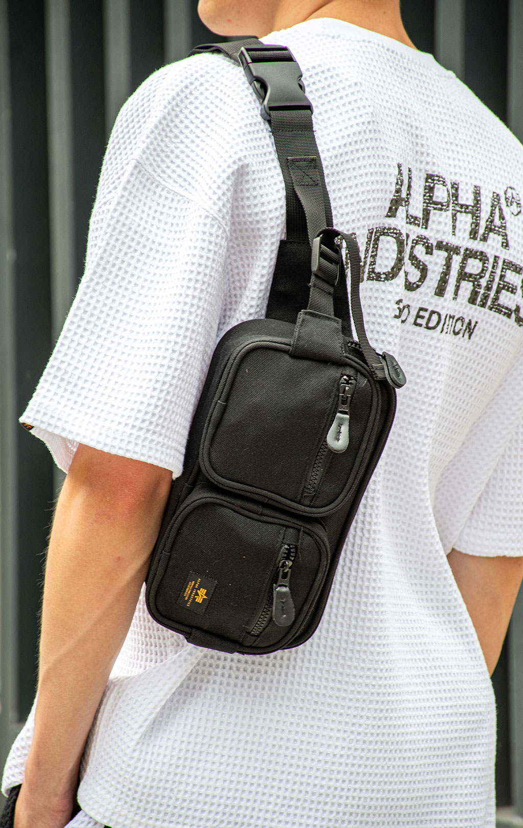 Сумка поясная ALPHA INDUSTRIES LABEL WAIST BAG black 