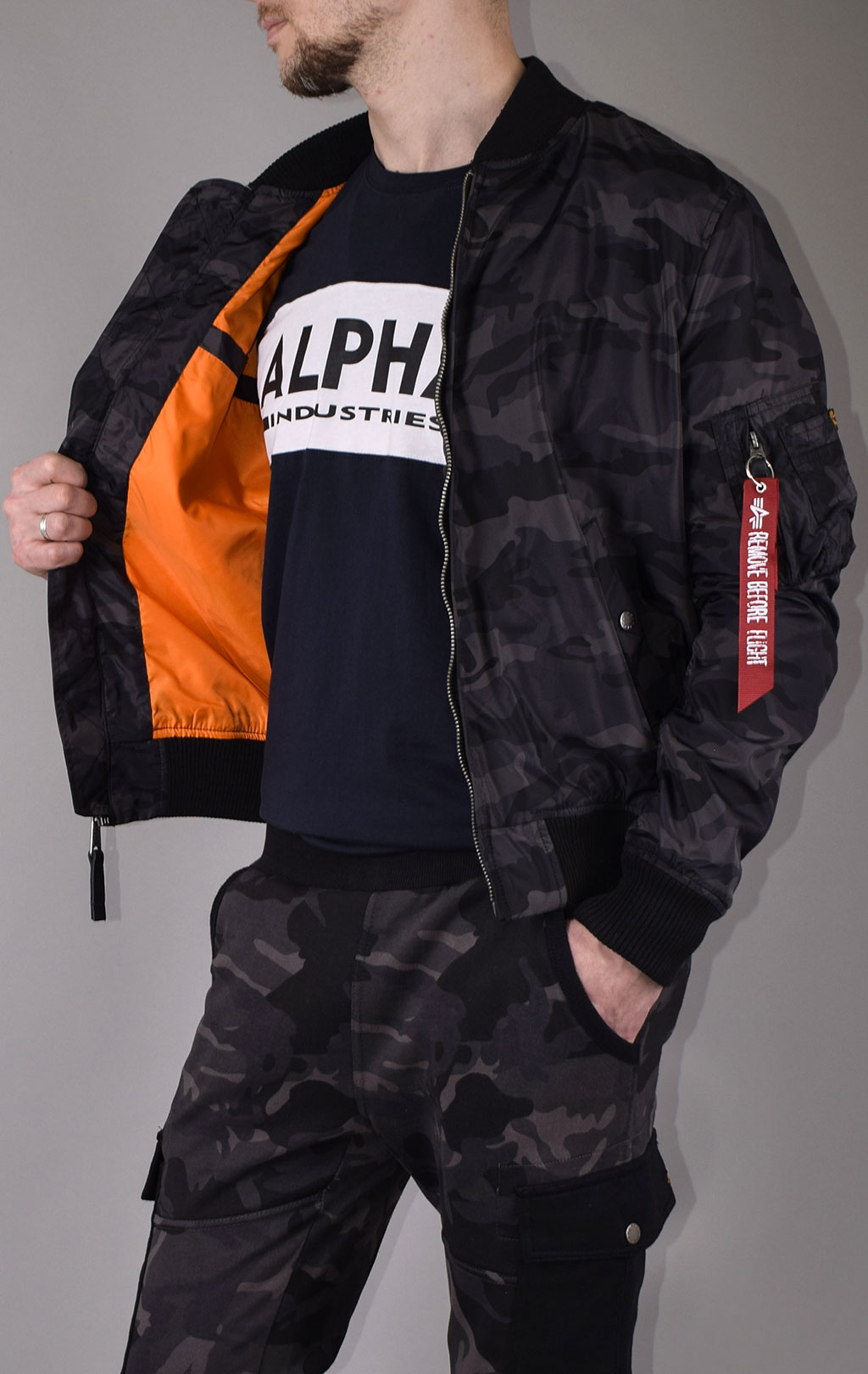 Ветровка-бомбер ALPHA INDUSTRIES MA-1 TT black camo 