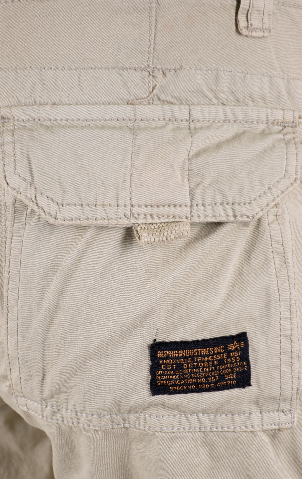 Шорты карго ALPHA INDUSTRIES JET bone white 
