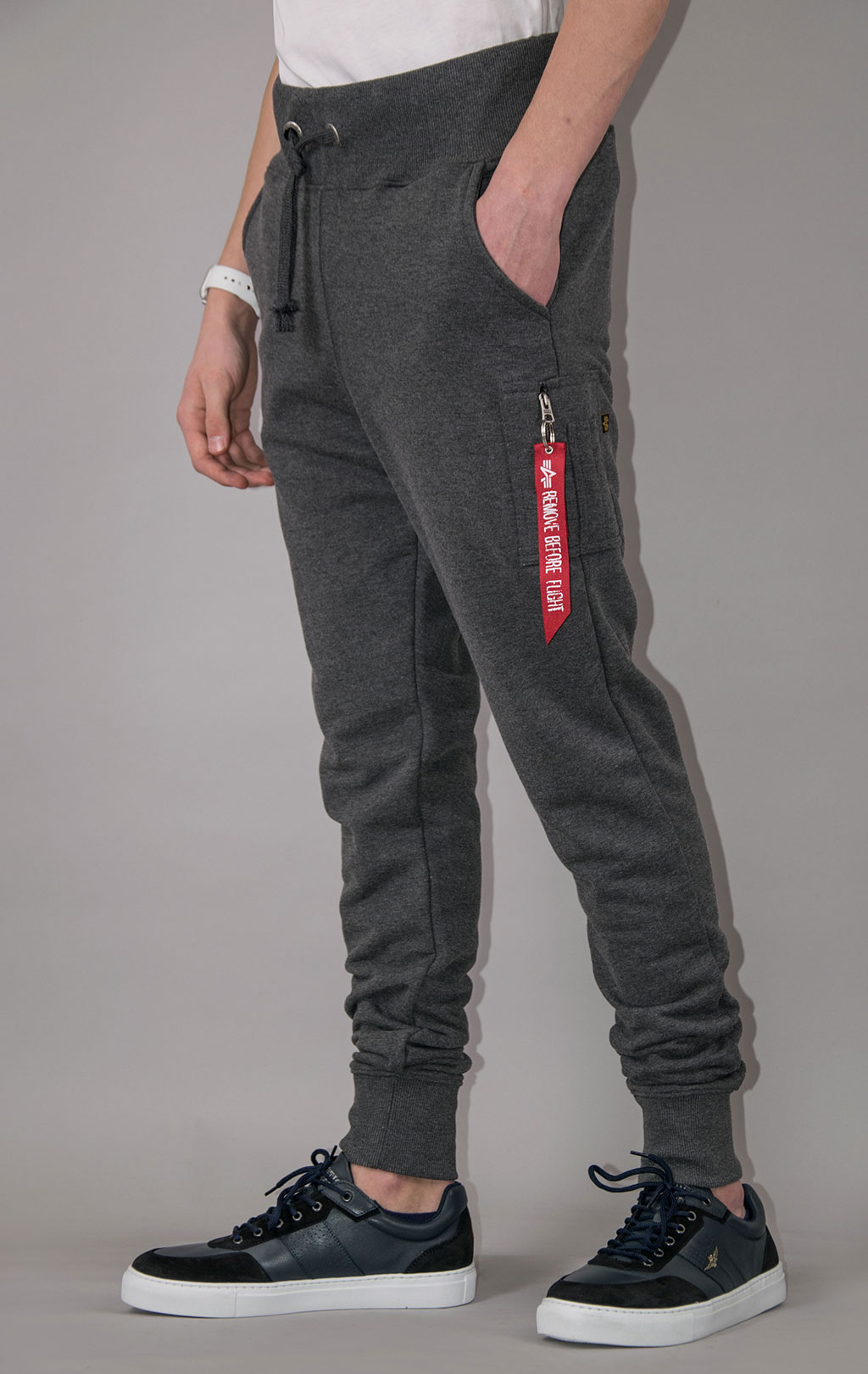 Брюки спортивные джоггеры ALPHA INDUSTRIES X-FIT SLIM CARGO charcoal heather 