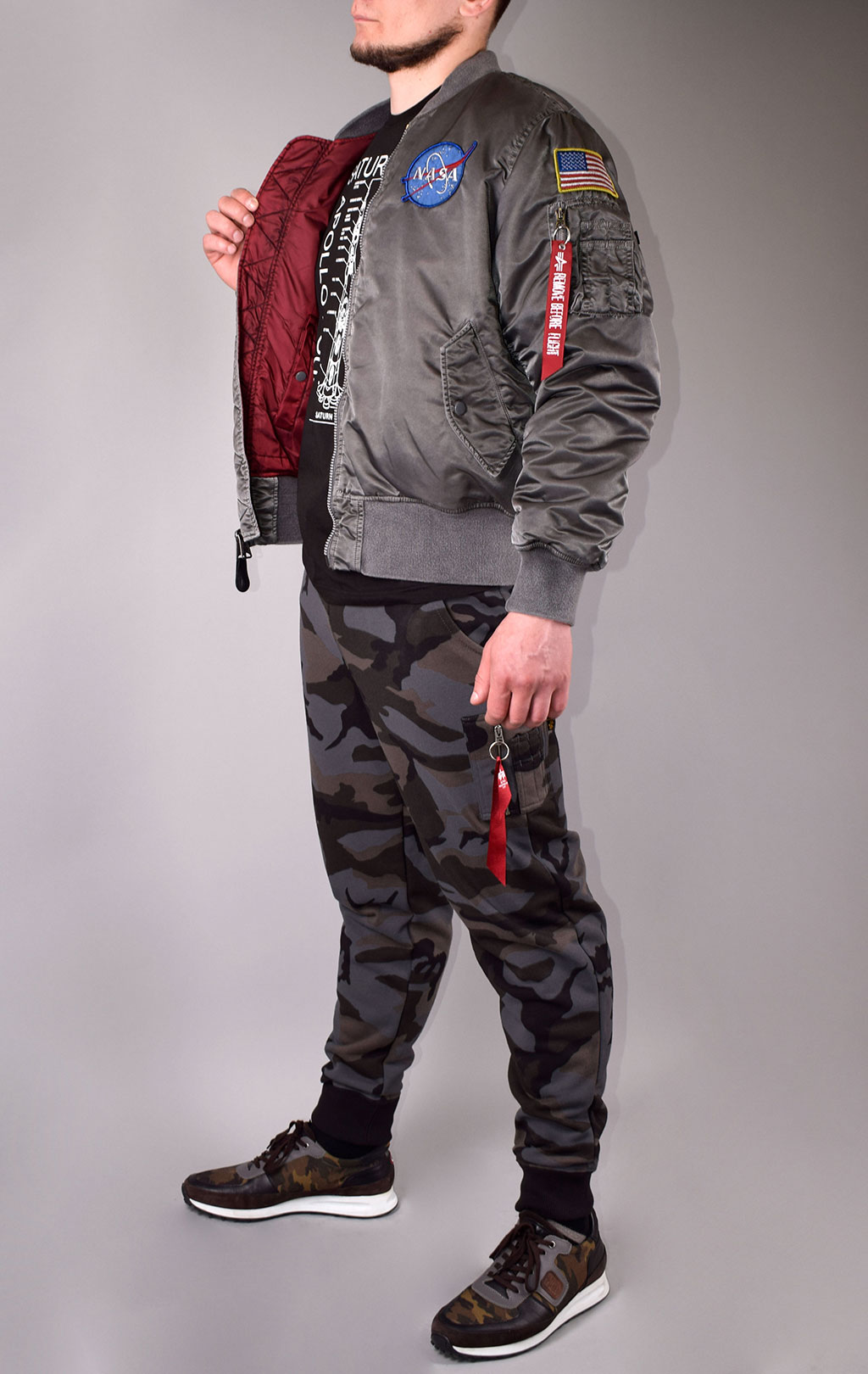 Бомбер ALPHA INDUSTRIES MA-1 APOLLO BATTLEWASH new silver 