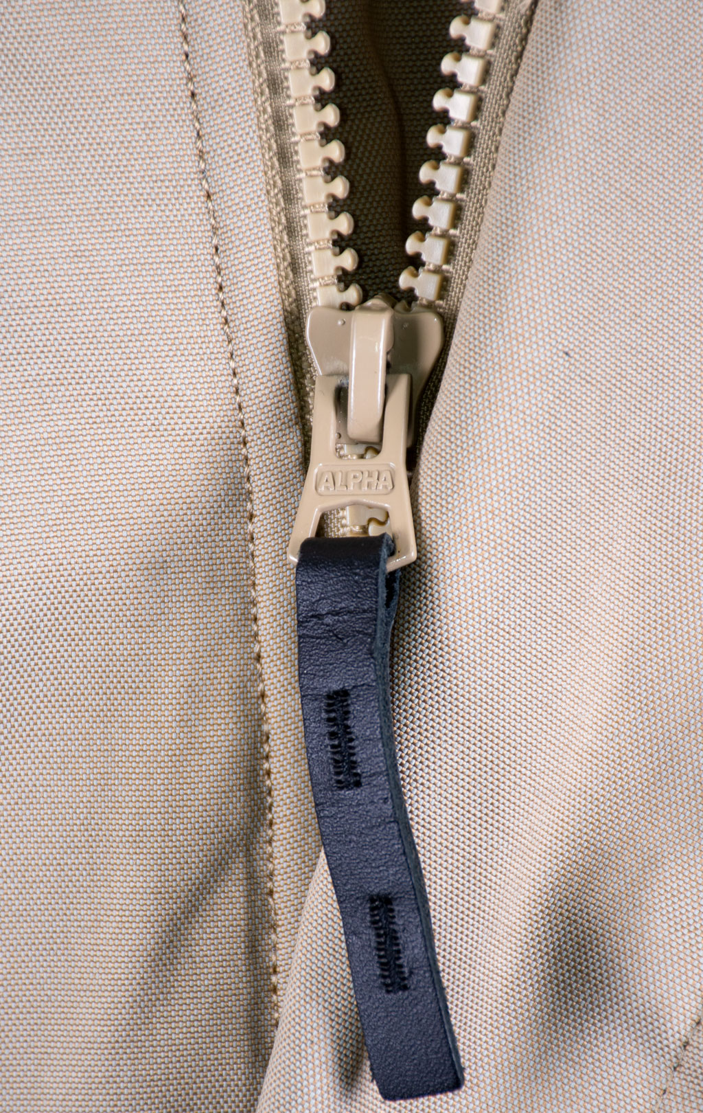 Аляска ALPHA INDUSTRIES EXPLORER khaki 