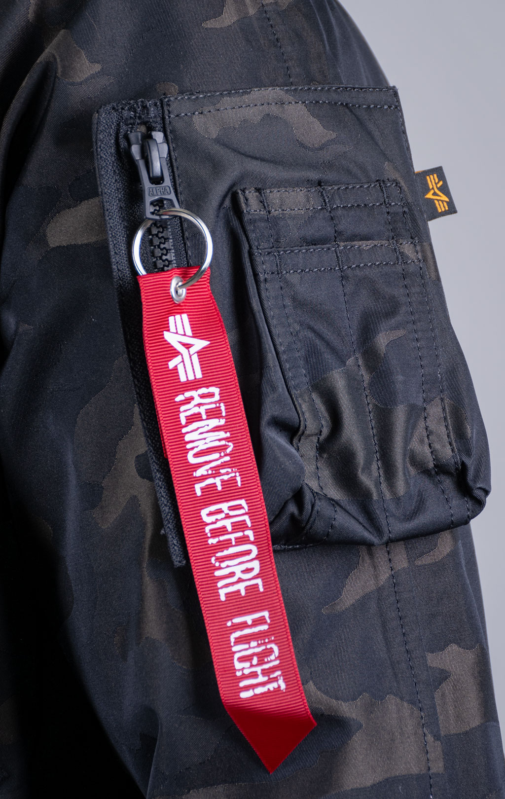 Аляска-пуховик ALPHA INDUSTRIES JACQUARD DOWN N-3B camo black 