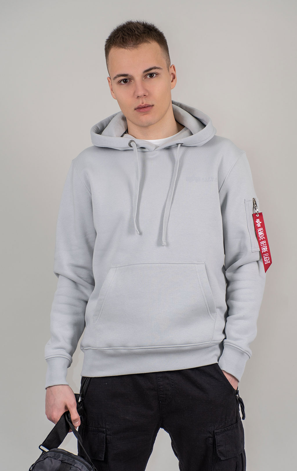 Толстовка ALPHA INDUSTRIES AIR FORCE HOODY pastel grey 