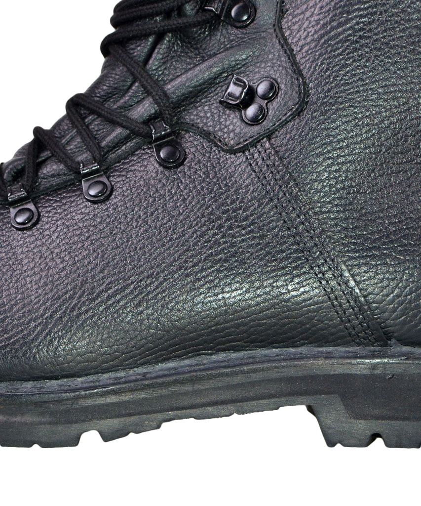 Ботинки-берцы Kampfstiefel 2000 black б/у Германия