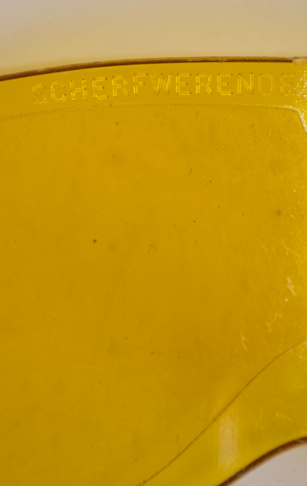 Стекло баллистич. на очки yellow б/у 