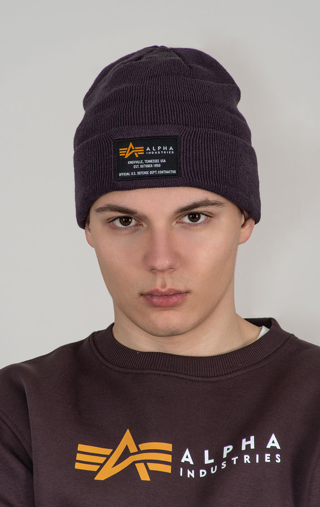 Шапка ALPHA INDUSTRIES CREW BEANIE plum 