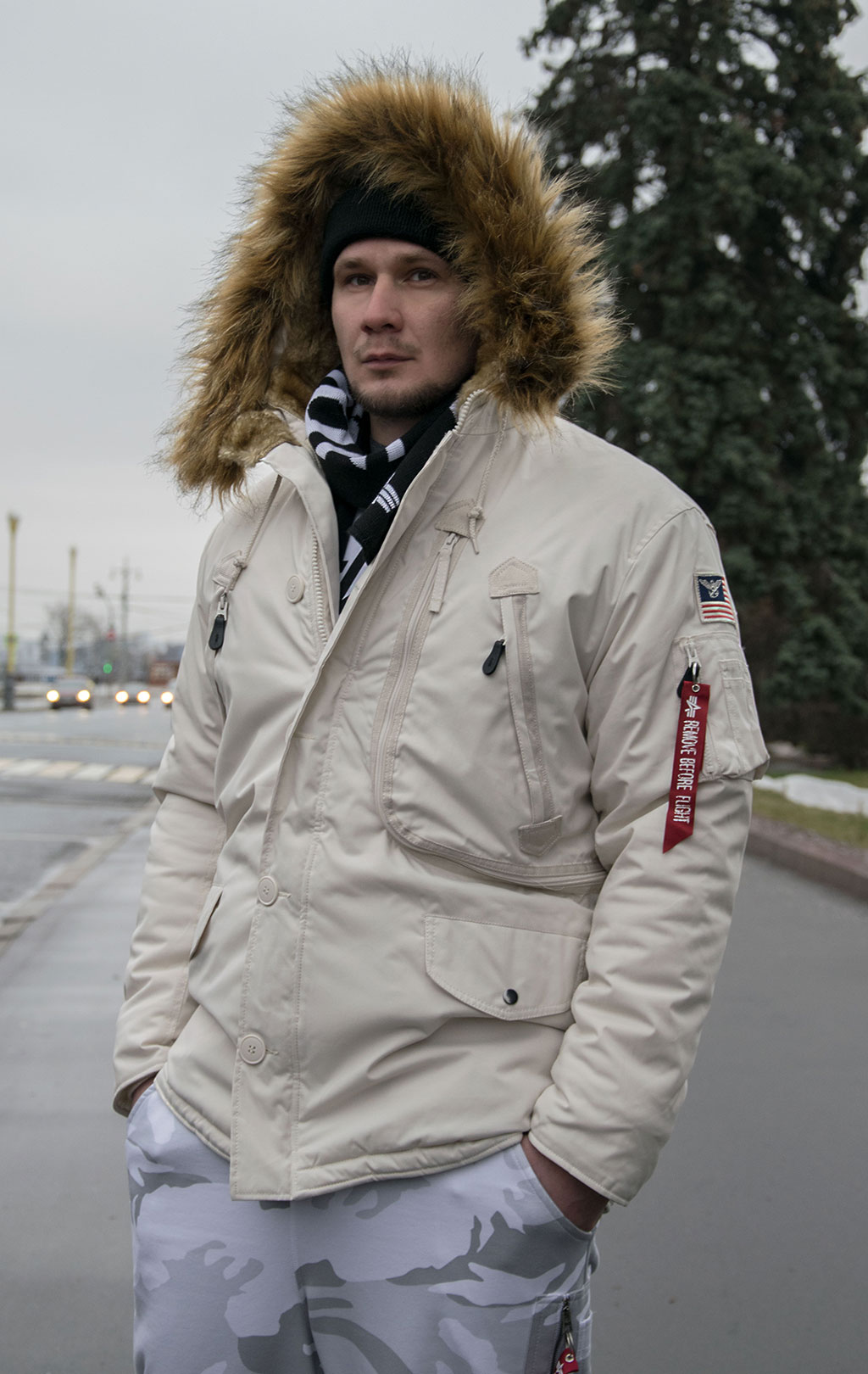 Аляска ALPHA INDUSTRIES POLAR white off 