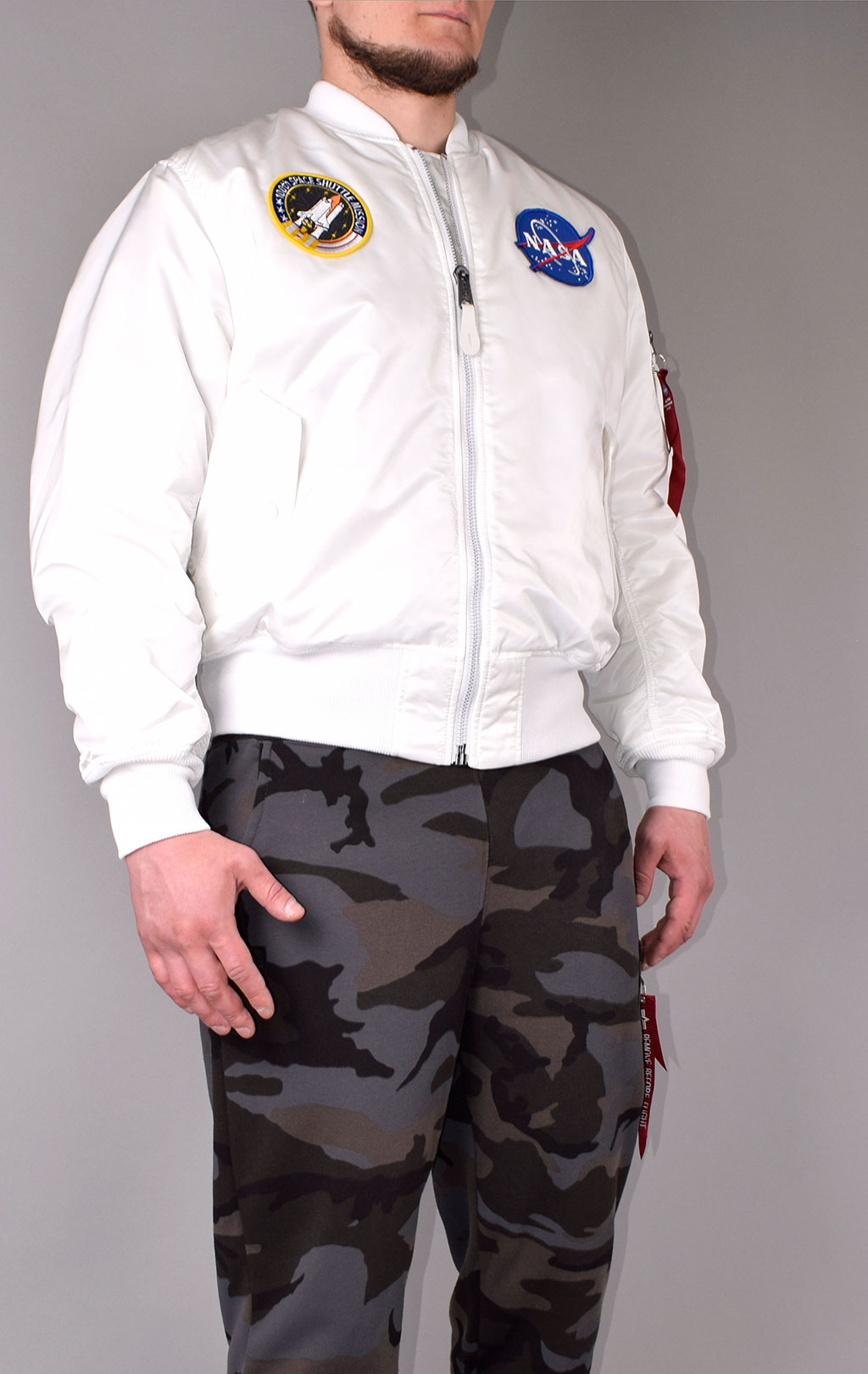 Бомбер ALPHA INDUSTRIES MA-1 original fit NASA white 