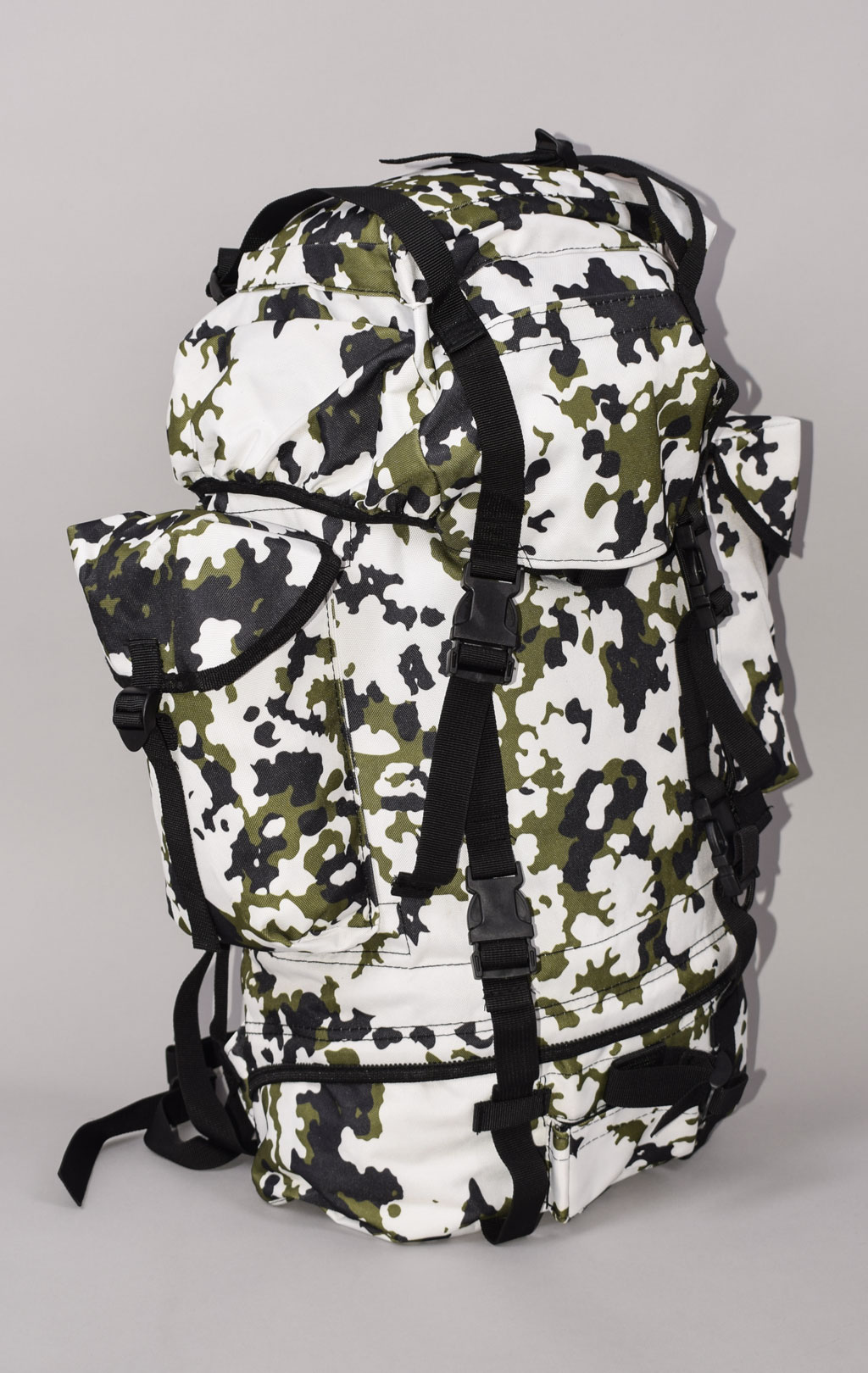 Рюкзак рейдовый MFH large (65L) snow camo 