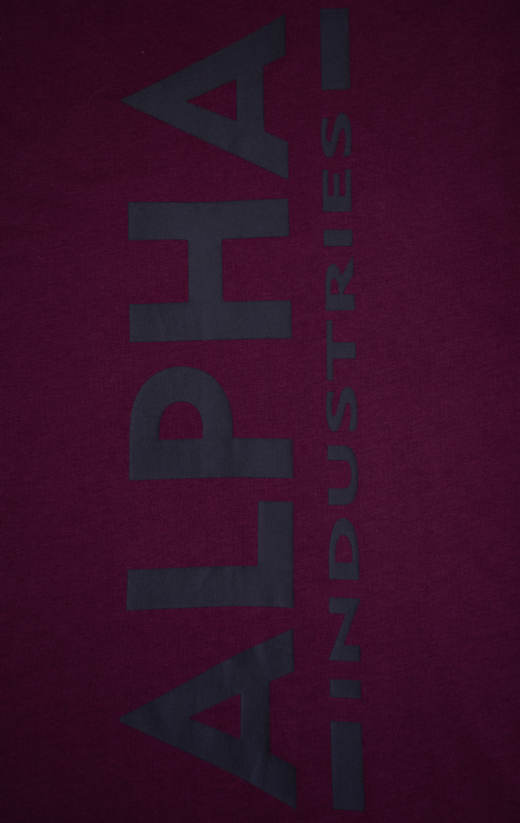 Футболка ALPHA INDUSTRIES BACKPRINT T dark cherry 