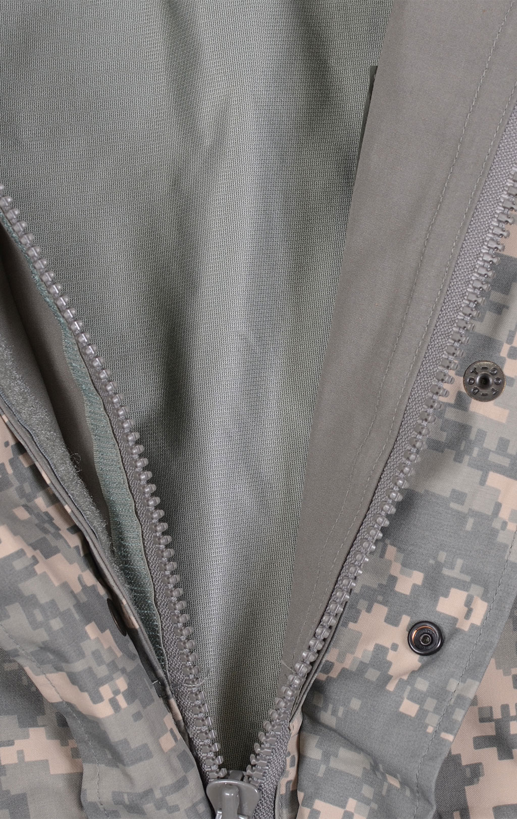 Куртка непромокаемая Gore-Tex Gore-Tex acu США