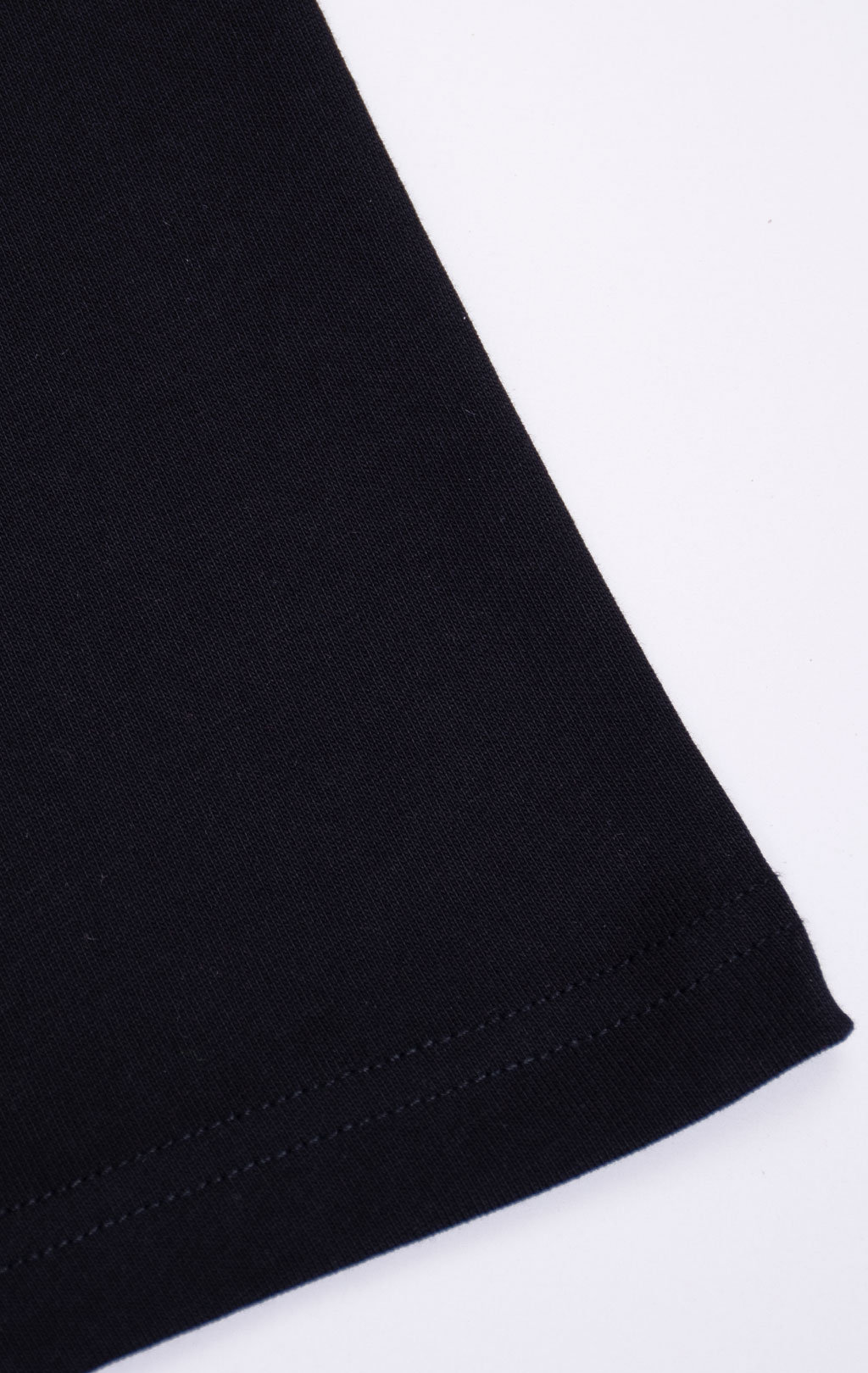Футболка ALPHA INDUSTRIES BASE T black 