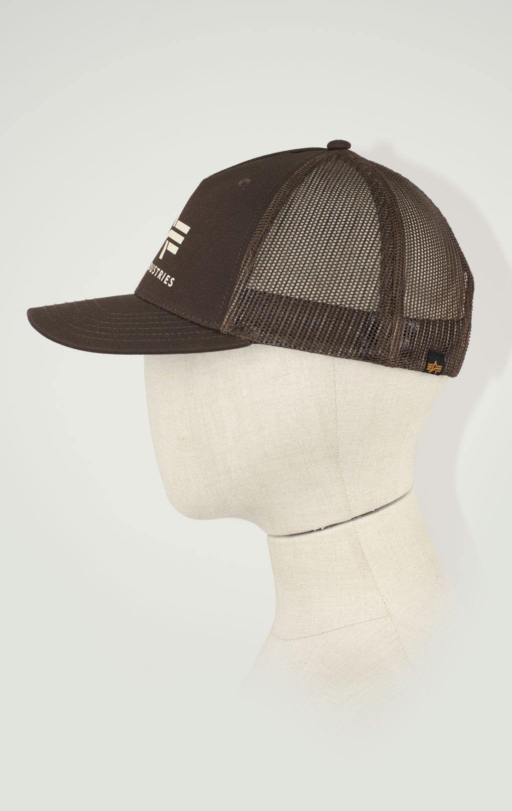Бейсболка ALPHA INDUSTRIES BASIC TRUCKER CAP hunter brown 