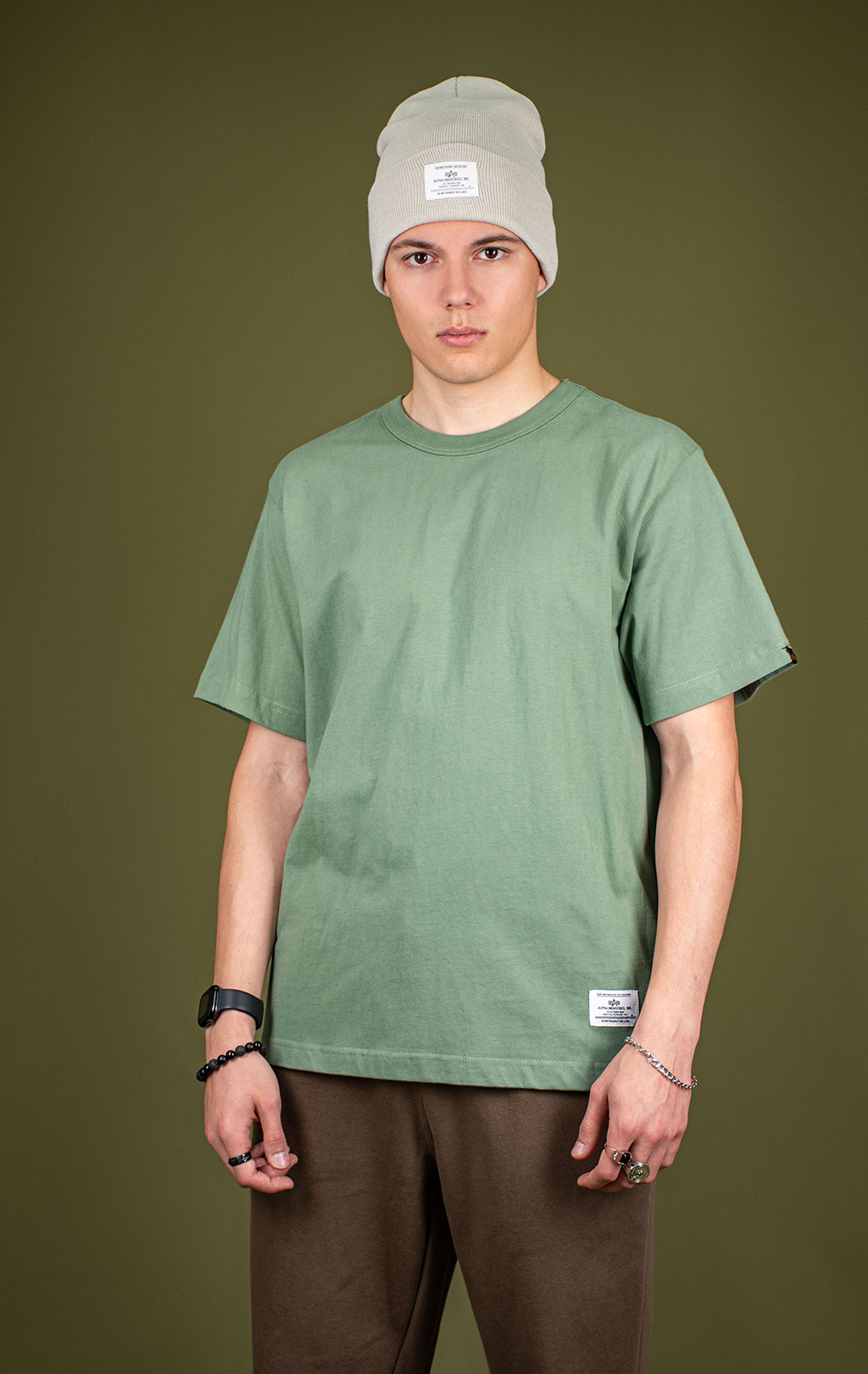 Футболка ALPHA INDUSTRIES ESSENTIAL GEN II TEE плотная FW 25/26 moss 