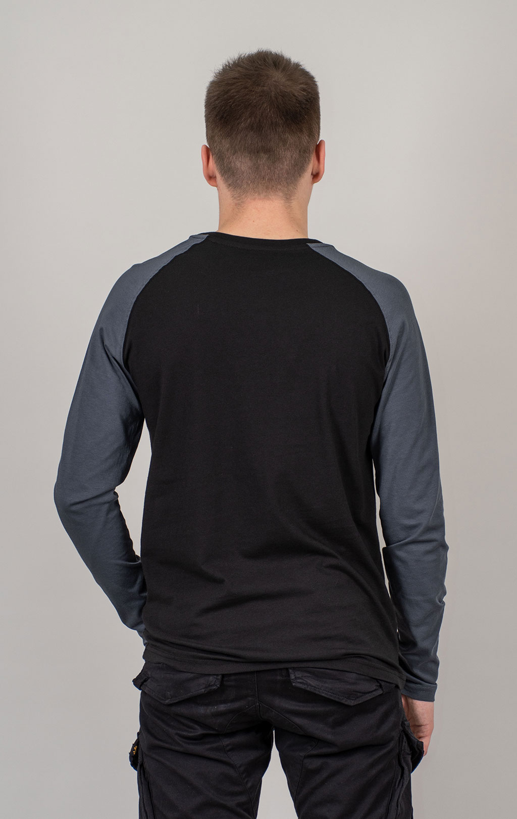 Лонгслив ALPHA INDUSTRIES BASIC LS black/greyblack 