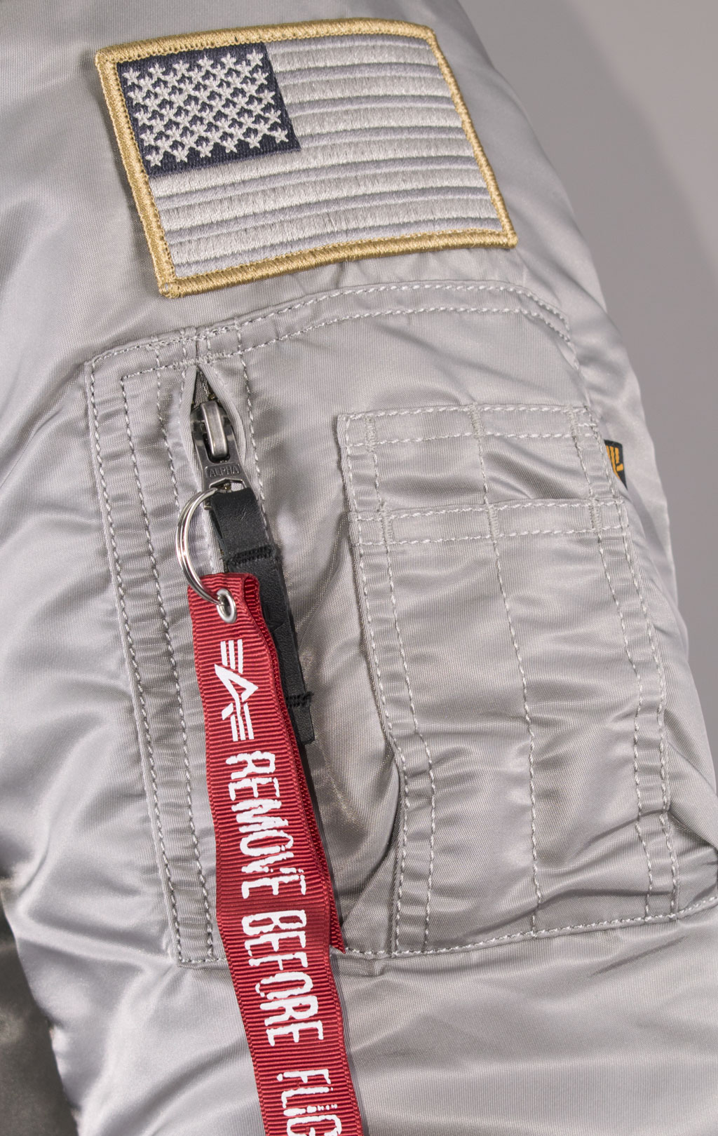Бомбер ALPHA INDUSTRIES MA-1 VF NASA silver 