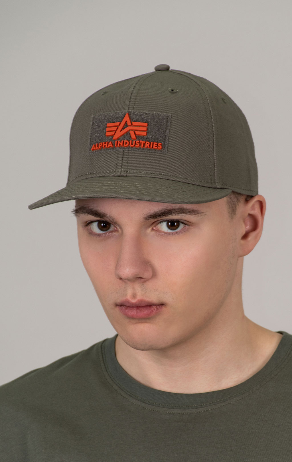 Бейсболка ALPHA INDUSTRIES VELCRO CAP II dark green 