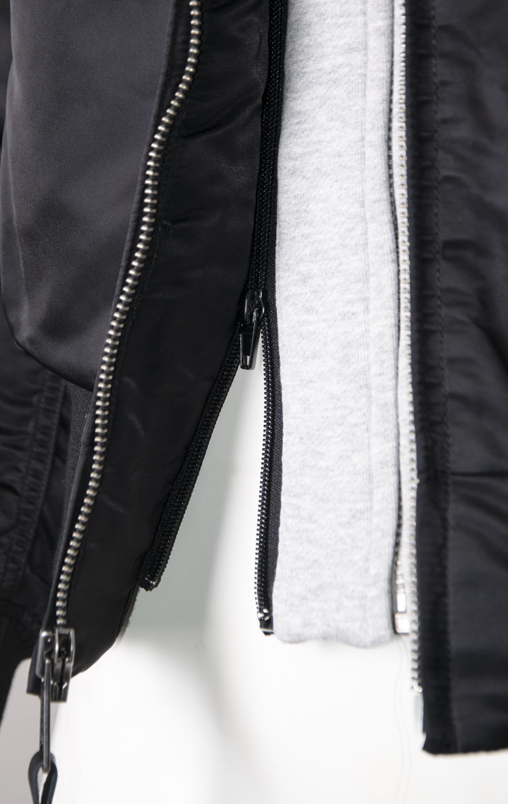 Куртка-бомбер лётная ALPHA INDUSTRIES MA-1 D-Tec black 