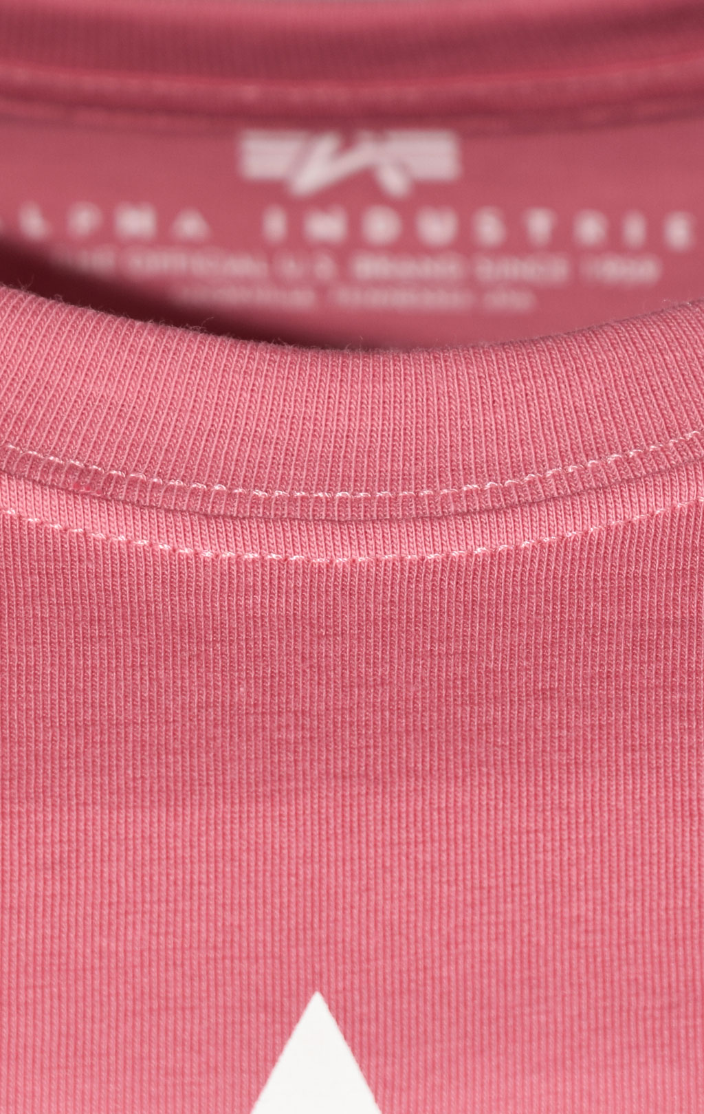 Футболка ALPHA INDUSTRIES BASIC T coral red 