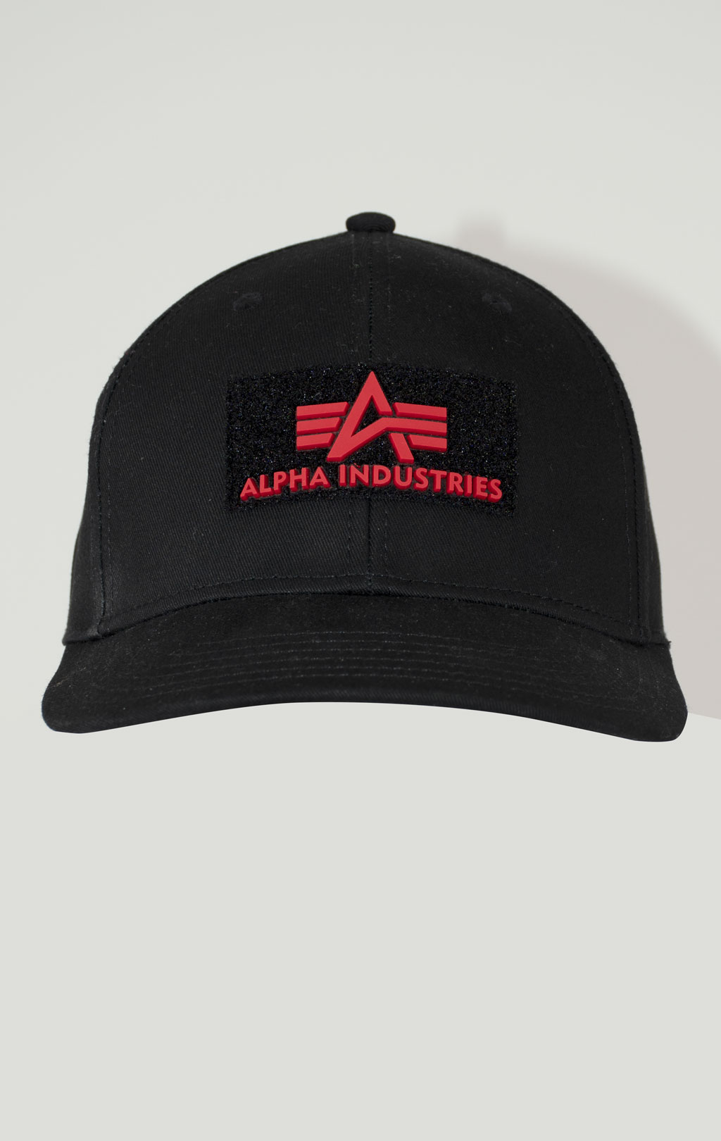 Бейсболка ALPHA INDUSTRIES VELCRO CAP II black/red