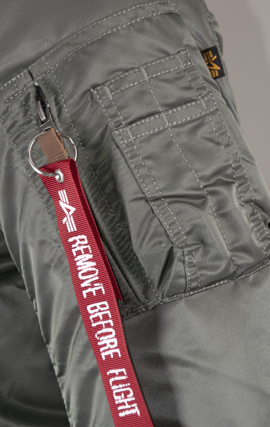 Бомбер ALPHA INDUSTRIES MA-1 VF 59 vintage green 