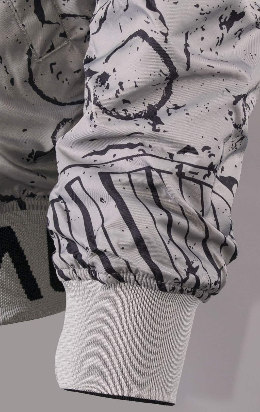 Ветровка-бомбер ALPHA INDUSTRIES MA-1 MOON LANDING REVERSIBLE black 