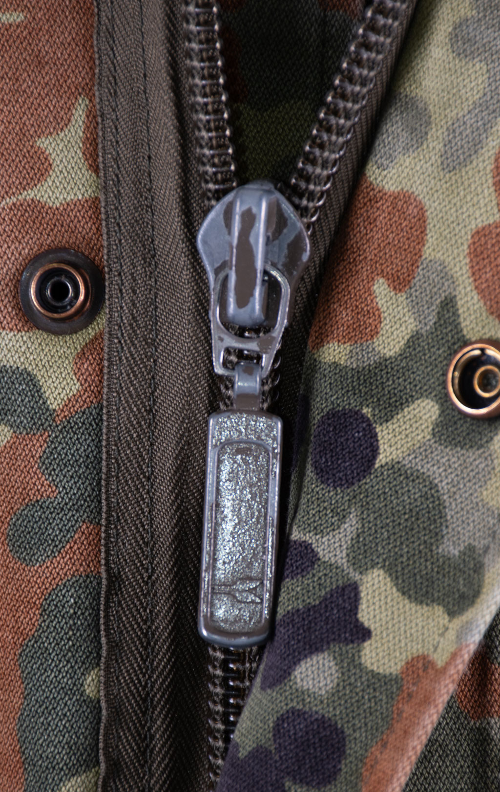 Парка flecktarn б/у Германия