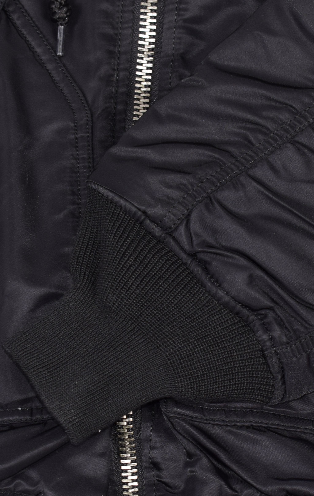 Аляска короткая ALPHA INDUSTRIES 45P HOODED CUSTOM black/reflective 