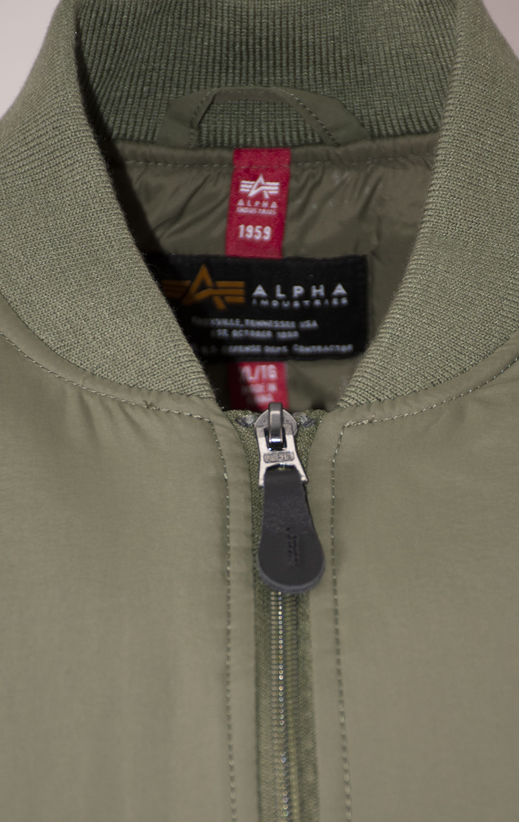 Куртка-бомбер ALPHA INDUSTRIES MA-1 PRIMALOFT sage 