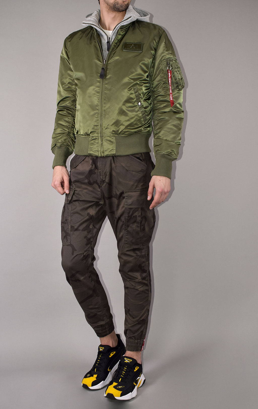 Куртка-бомбер лётная ALPHA INDUSTRIES MA-1 D-Tec sage green 