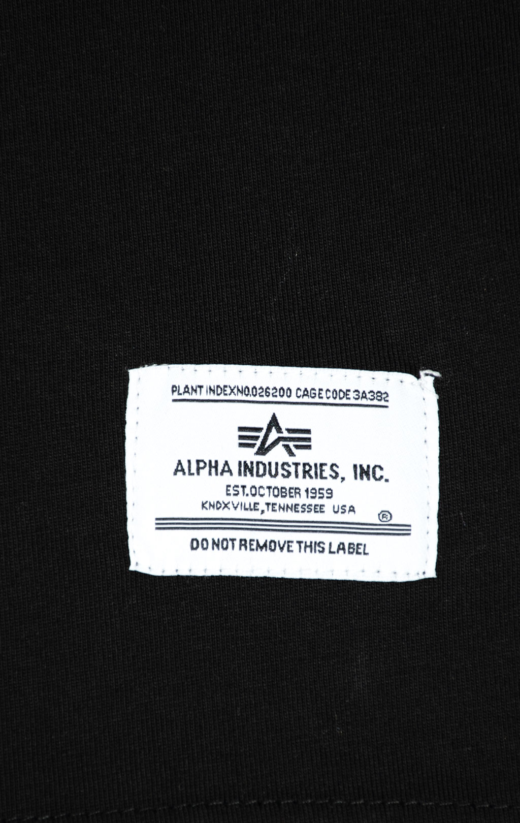 Футболка ALPHA INDUSTRIES ESSENTIAL RELAXED TEE FW 25/26 black 