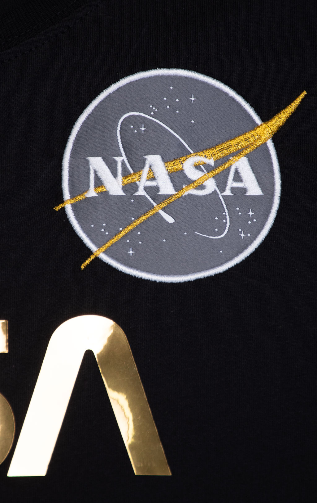 Женская футболка ALPHA INDUSTRIES NASA PM T black/gold 