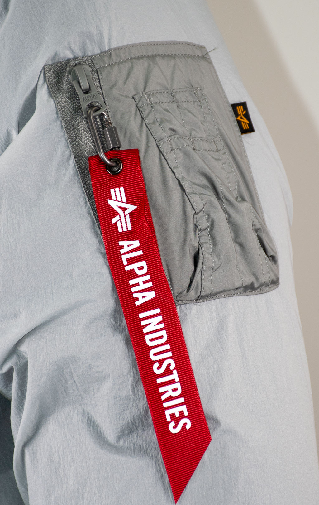 Куртка ALPHA INDUSTRIES SHEER PUFFER PARKA FW 25/26 light gray 