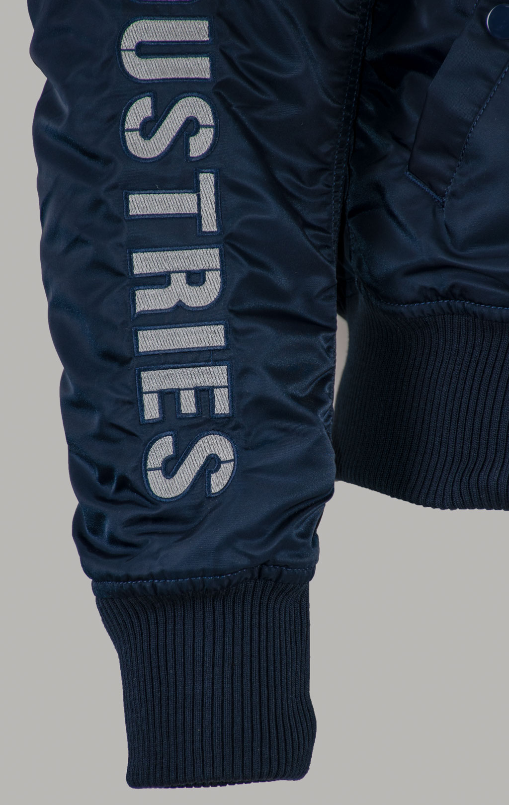 Куртка-бомбер лётная ALPHA INDUSTRIES MA-1 D-Tec SE ultra navy 