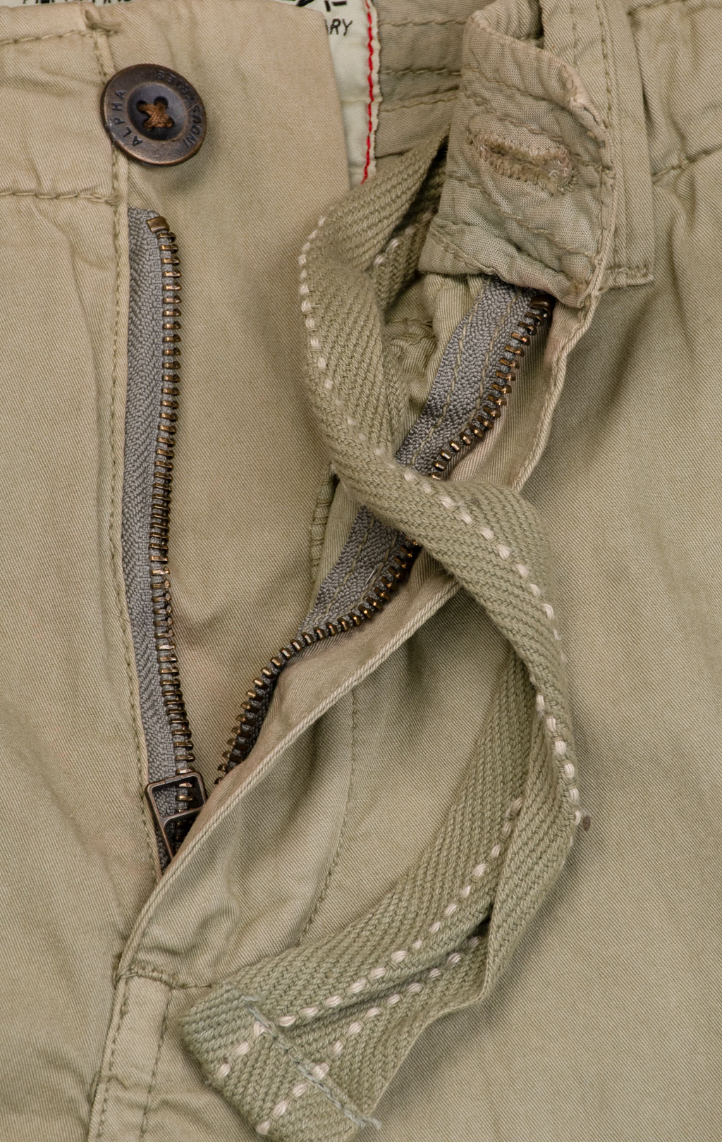 Шорты карго ALPHA INDUSTRIES JET light olive 