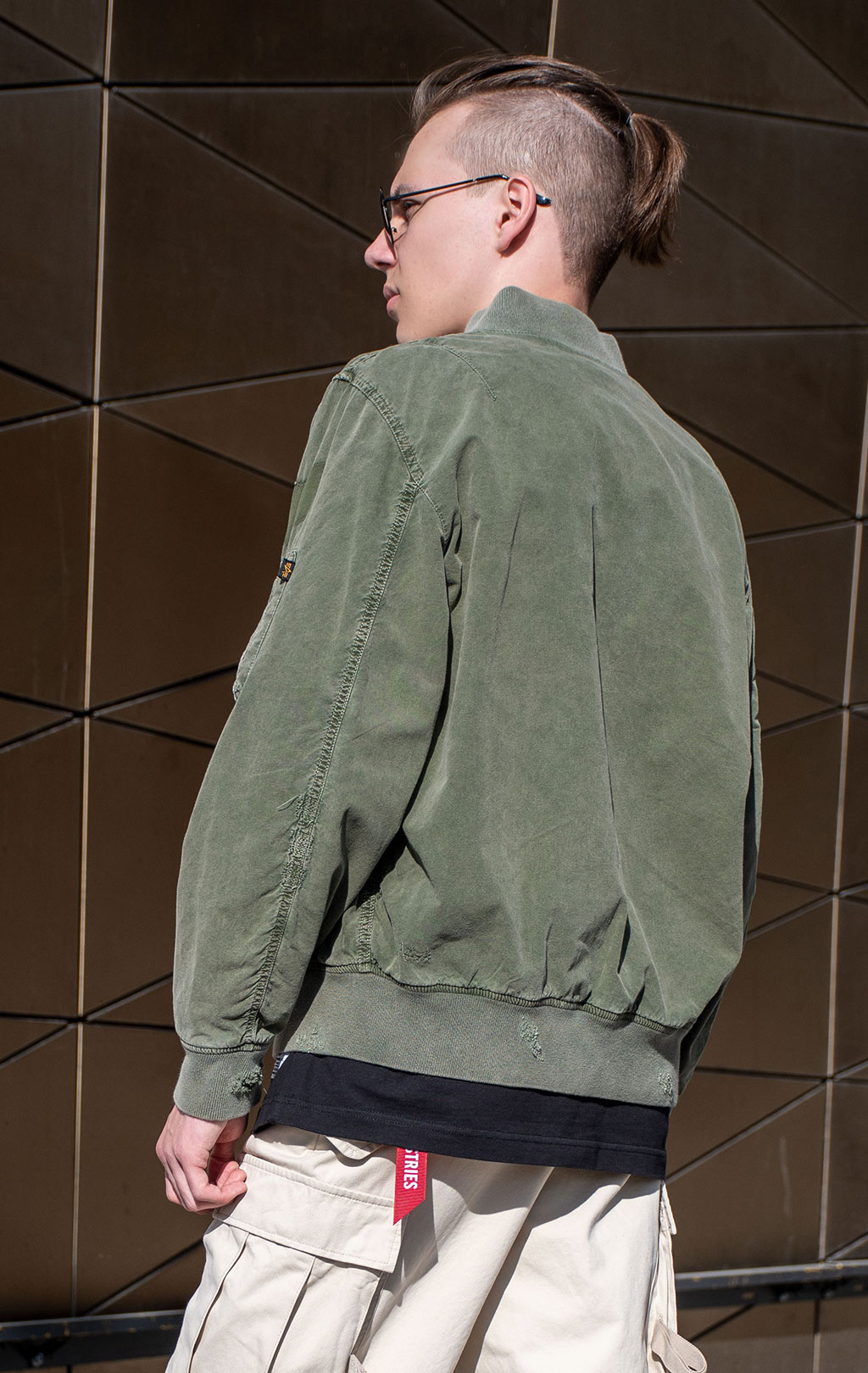 Бомбер-ветровка ALPHA INDUSTRIES L-2B RIP AND REPAIR FLIGHT JACKET SS 24 m OG-107 green 