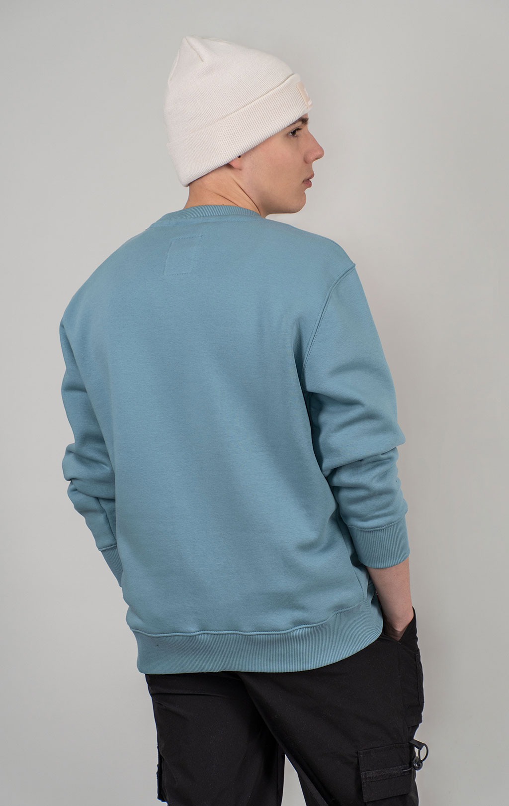 Свитшот ALPHA INDUSTRIES BASIC SWEATER SMALL LOGO greyblue 