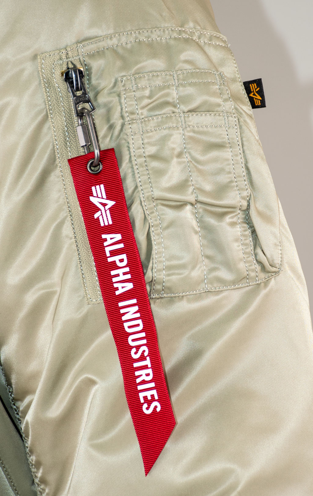 Бомбер ALPHA INDUSTRIES MA-1 original fit FW 25/26 mineral 
