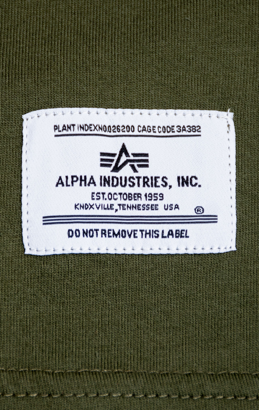 Футболка ALPHA INDUSTRIES ALPHA BADGE TEE SS 24 olive 
