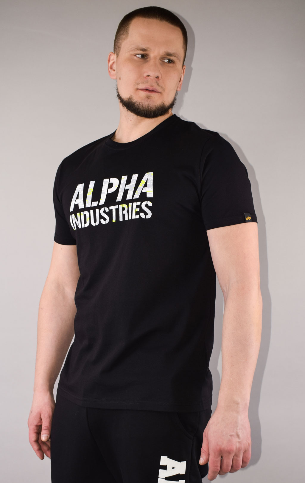 Футболка ALPHA INDUSTRIES CAMO PRINT black/digi black camo 