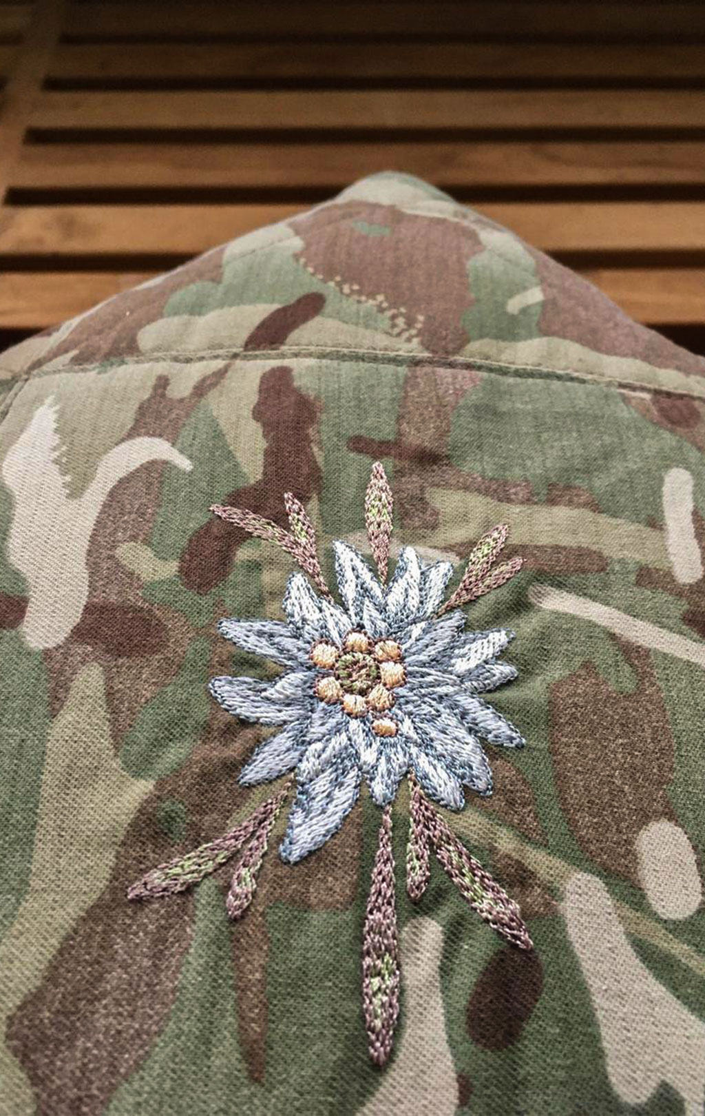 Чехол на подушку F'A VINTAGE REFASHIONED EDELWEISS mtp 32x32 
