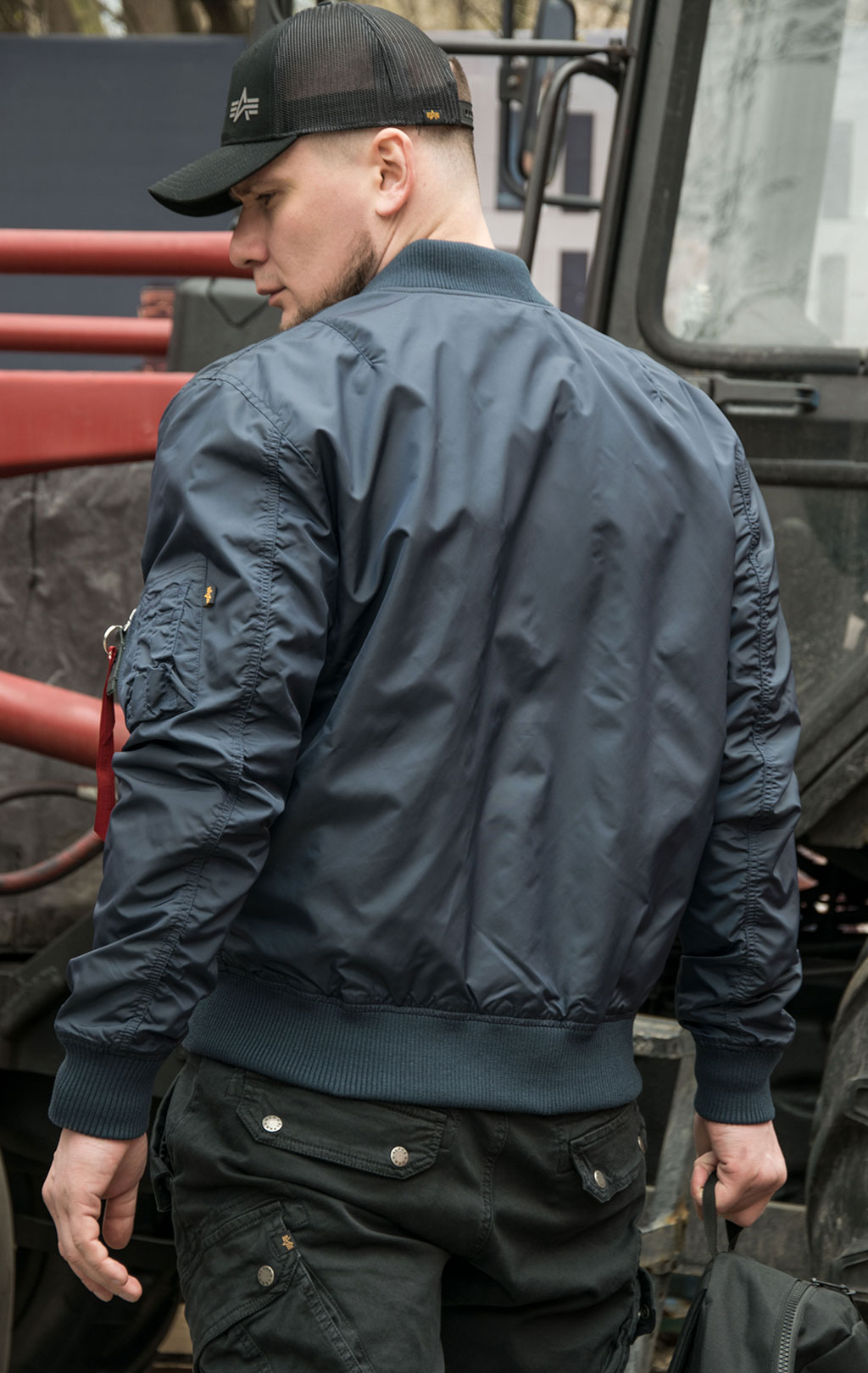 Ветровка-бомбер ALPHA INDUSTRIES MA-1 TT rep. blue 