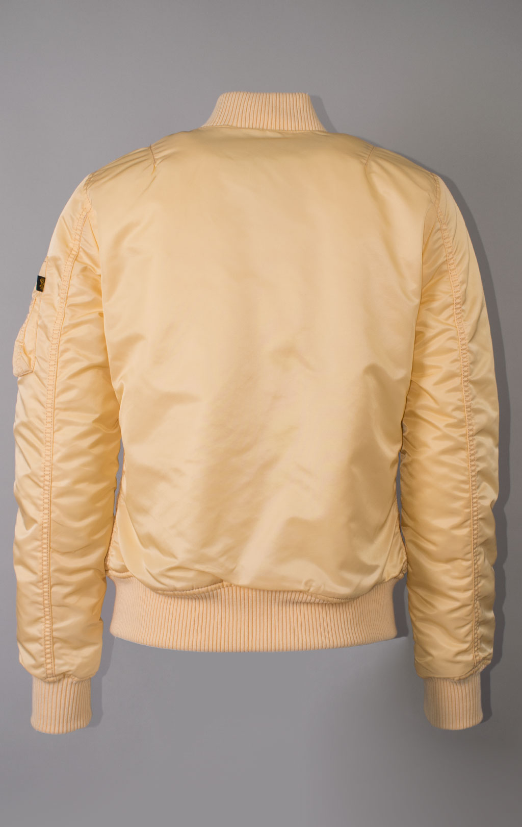 Женский бомбер ALPHA INDUSTRIES MA-1 VF 59 apricot 